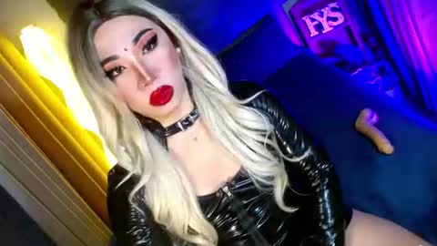 REYAN online show from February 21, 2:56 am