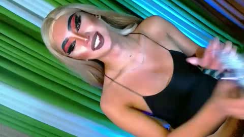 miss yasii online show from October 2, 4:36 pm