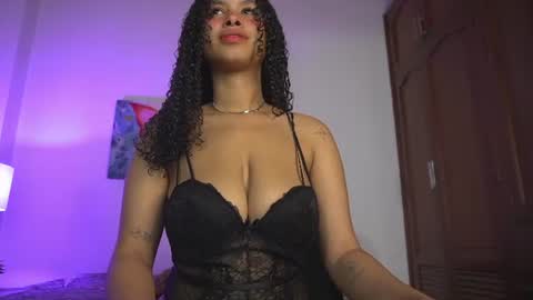 yayoi_cresp18 online show from July 18, 3:11 am