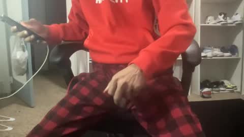 Snapshot of yeahitsrell2 chatting on March 10, 12:04 pm Yeahitsrell online show from March 10, 12:04 pm