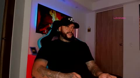 Snapshot of yeikoe1 chatting on February 25, 2:21 am yeikoe1 online show from February 25, 2:21 am