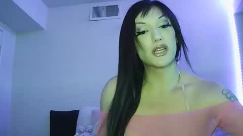 Natalia Rae 0.    online show from June 11, 1:38 am