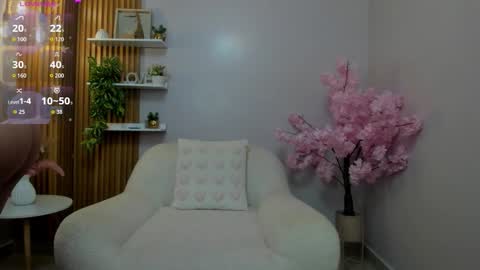 Snapshot of yess__daddy chatting on September 20, 11:11 am yess__daddy online show from September 20, 11:11 am