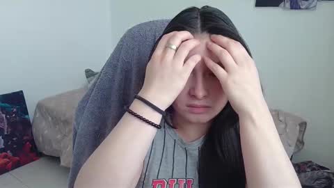 yessica_gomez01 online show from February 4, 9:20 pm