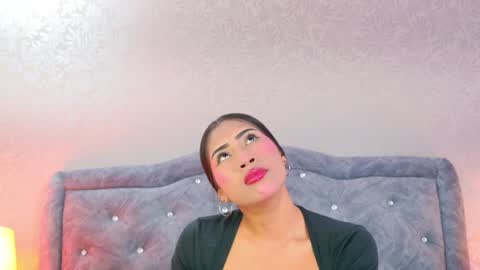 Yesy online show from April 4, 11:51 am