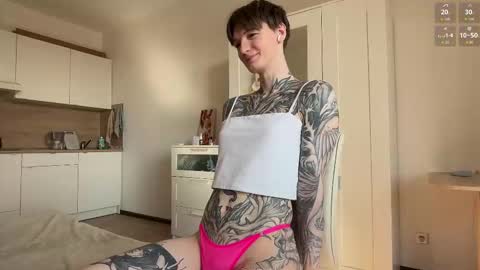 yexes online show from March 29, 9:31 am