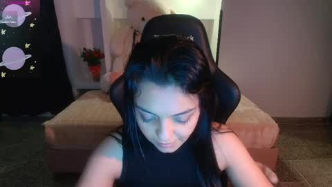Snapshot of yeyeduran_10 chatting on March 22, 5:16 pm Paola online show from March 22, 5:16 pm