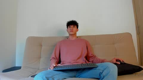 yizus_bonz online show from April 5, 5:21 pm