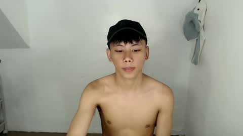 ynotyu online show from March 30, 4:02 am