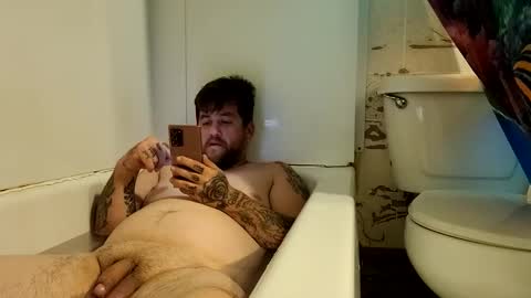 Snapshot of yodaddy507992 chatting on November 20, 3:39 am yodaddy507992 online show from November 20, 3:39 am