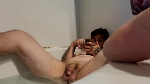 Snapshot of yodaddy507992 chatting on November 22, 4:22 am yodaddy507992 online show from November 22, 4:22 am