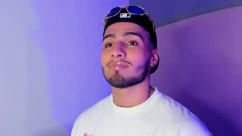 Yoi Olimpo online show from December 21, 7:38 pm