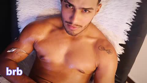 Yoi Olimpo online show from January 8, 3:17 pm