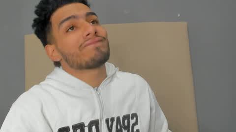 Yoi Olimpo online show from January 29, 12:02 pm