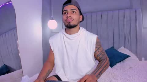 Yoi Olimpo online show from February 20, 12:36 pm