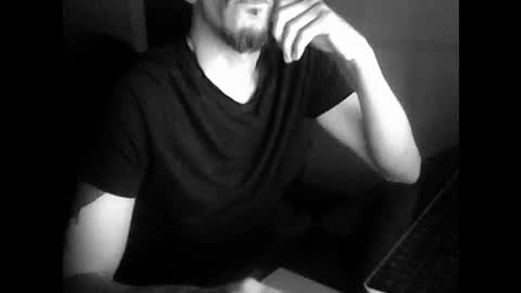 Snapshot of yorshgodsex chatting on December 1, 6:18 am Vlad online show from December 1, 6:18 am