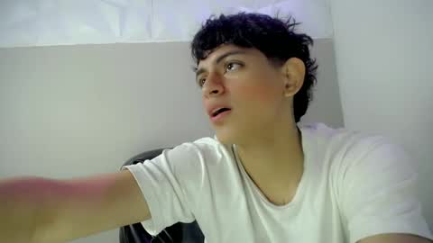 YOSEP online show from May 1, 4:06 am