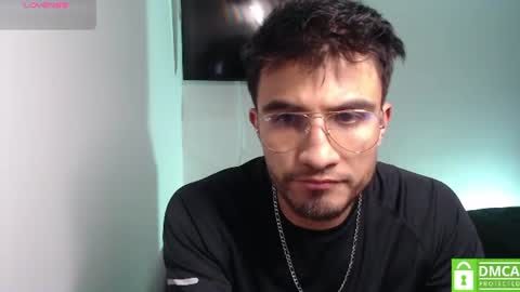 Snapshot of yoshy_man chatting on June 25, 5:12 am yoshy_man online show from June 25, 5:12 am