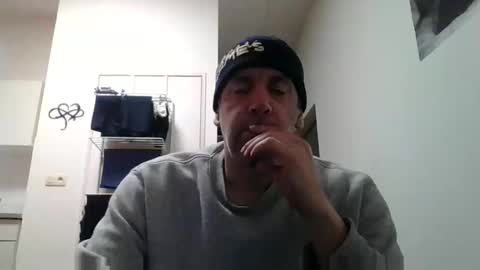 CrayZio online show from March 1, 8:23 am