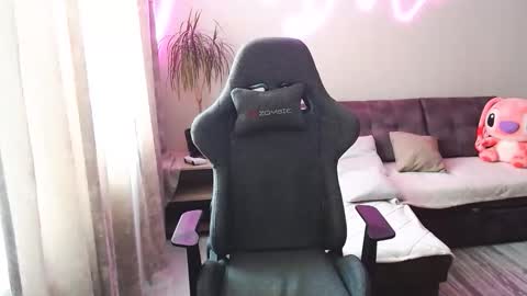 Bella online show from February 9, 6:50 am