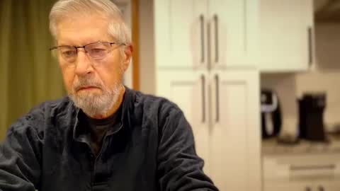 Colorado Guy Straight online show from October 30, 1:34 pm