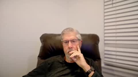 Colorado Guy Straight online show from February 5, 12:54 pm