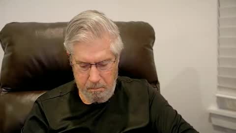 Colorado Guy Straight online show from April 2, 4:10 am