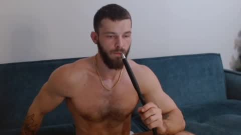 Snapshot of your420_cam chatting on December 7, 9:00 pm your420_cam online show from December 7, 9:00 pm