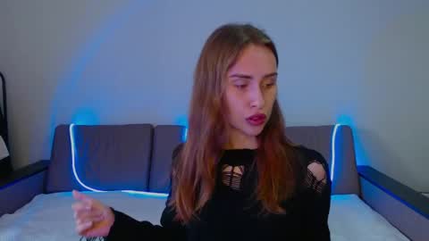 Amelia online show from April 21, 12:22 pm