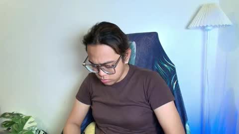 your_dreamgirlxxx69 online show from April 30, 10:10 am