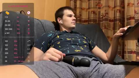 Kelly online show from January 8, 4:11 pm