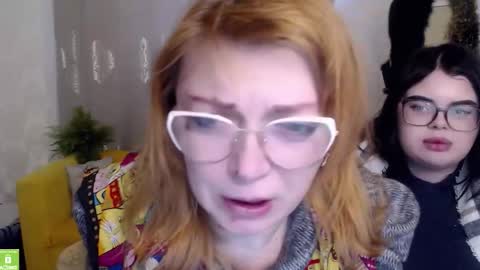 your_fantasyyyy online show from March 4, 12:22 pm