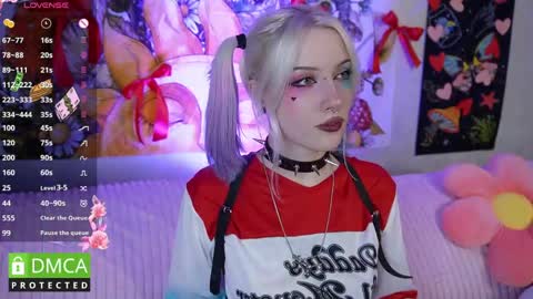 Sheryl online show from May 25, 5:52 pm