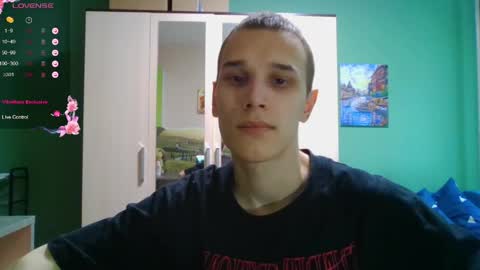 Mark online show from April 4, 8:23 am