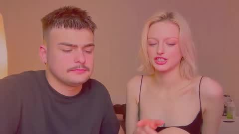 your_molly_mark online show from October 24, 5:53 pm