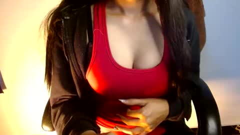 Your Priya01 online show from January 2, 10:16 am