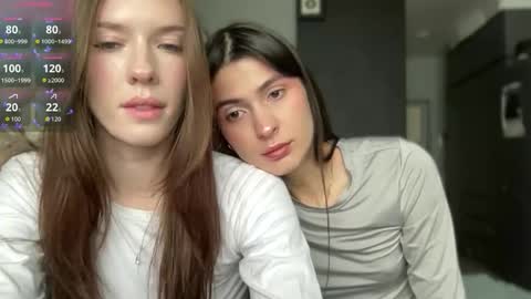 Mia  online show from June 11, 10:24 am