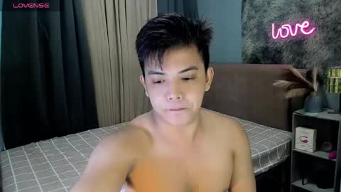 Snapshot of yourasian_bradley chatting on February 8, 2:26 am yourasian_bradley online show from February 8, 2:26 am