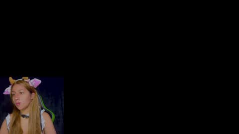 Val Honey online show from May 21, 2:07 am