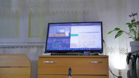 Anna online show from June 6, 7:07 pm