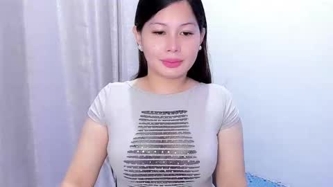 Snapshot of yourdirtyangels chatting on December 11, 12:54 am 3hi im Angel glad to see you 3 online show from December 11, 12:54 am