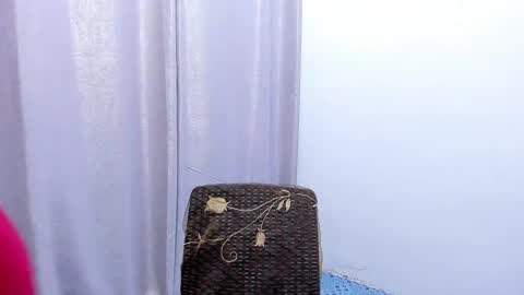 Snapshot of yourdirtyangels chatting on January 26, 1:31 am 3hi im Angel glad to see you 3 online show from January 26, 1:31 am