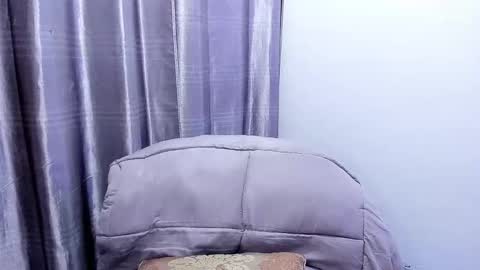 Snapshot of yourdirtyangels chatting on March 6, 4:08 am 3hi im Angel glad to see you 3 online show from March 6, 4:08 am