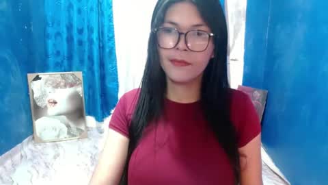 youre_sweet_ninya online show from August 5, 11:39 pm