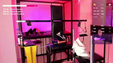 Call me Lia        online show from June 25, 5:12 am