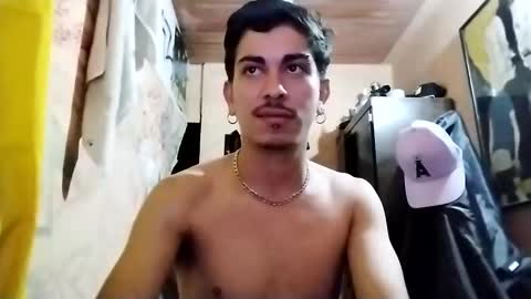 Snapshot of yourgodzeus chatting on January 7, 11:45 pm yourgodzeus online show from January 7, 11:45 pm