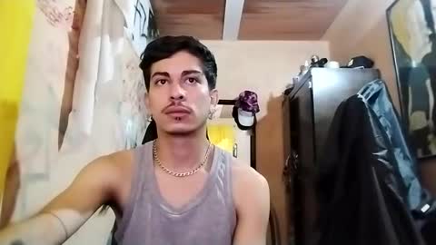 Snapshot of yourgodzeus chatting on January 8, 12:15 pm yourgodzeus online show from January 8, 12:15 pm