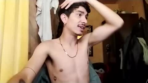 Snapshot of yourgodzeus chatting on March 2, 3:05 pm yourgodzeus online show from March 2, 3:05 pm