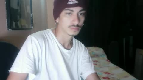 Snapshot of yourgodzeus chatting on November 19, 10:26 am yourgodzeus online show from November 19, 10:26 am