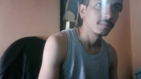 Snapshot of yourgodzeus chatting on December 15, 12:20 pm yourgodzeus online show from December 15, 12:20 pm